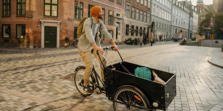 Europe’s love affair with cargo bikes is changing how we deliver goods in our cities