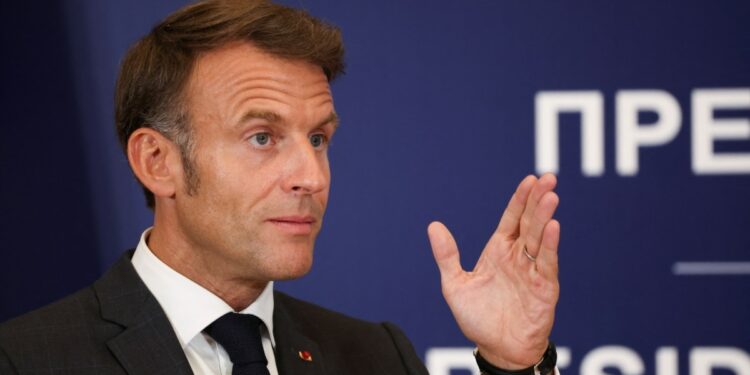 France’s Macron Deplores ‘Azeri Pressure On Armenia’