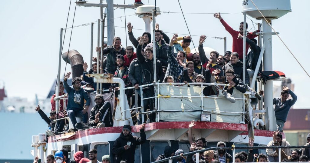 Italy prepares new crackdown on migrant rescue efforts – POLITICO