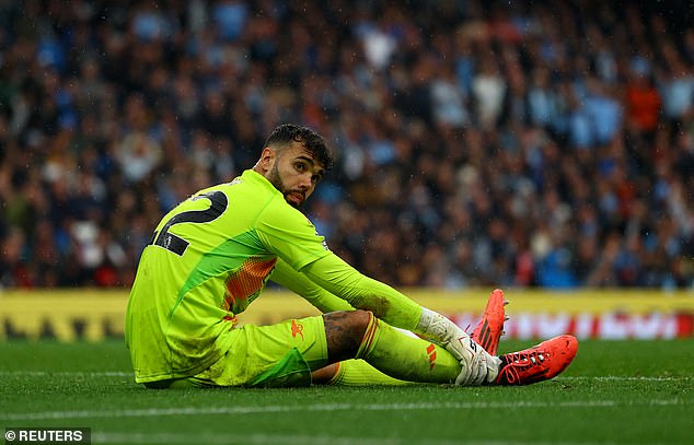 Arsenal goalkeeper David Raya is set to undergo a late fitness test on a muscle complaint