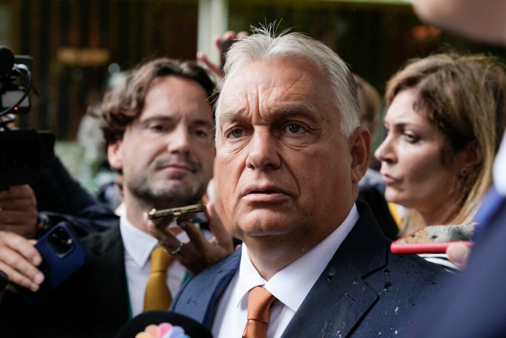 Orbán pushes back on aide’s comment that Hungary wouldn’t have fought a Russian invasion