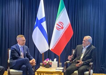 Pezeshkian highlights Gaza genocide in meeting with Finnish pres.