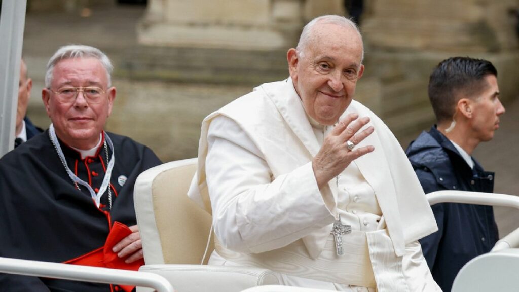 Pope Francis makes hope-inspired trip to ‘heart of Europe’ amid abuse scandal