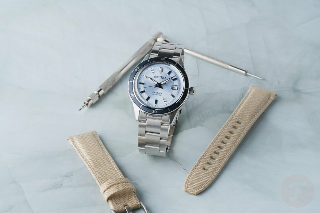 The Ice-Blue Seiko Presage Style60’s SRPL19