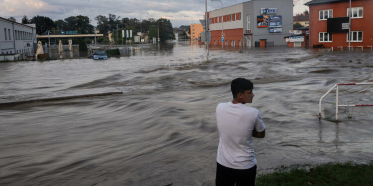 Storm Boris brings heavy floods to central, eastern Europe