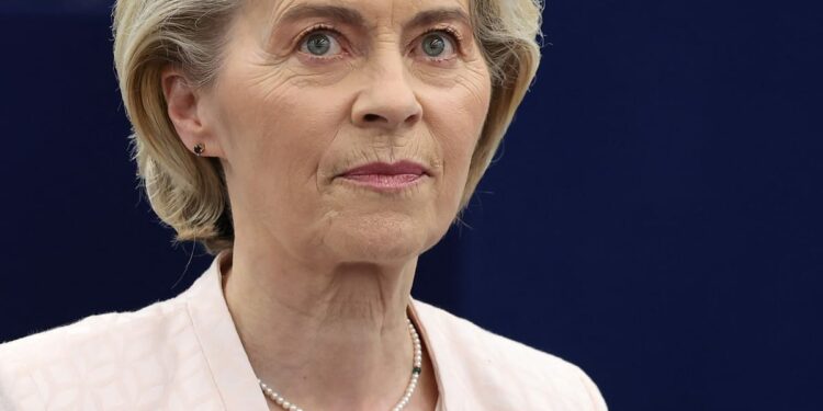 ‘Middle fingers’ from EU capitals. Von der Leyen’s last-minute struggles to put together her team. – POLITICO