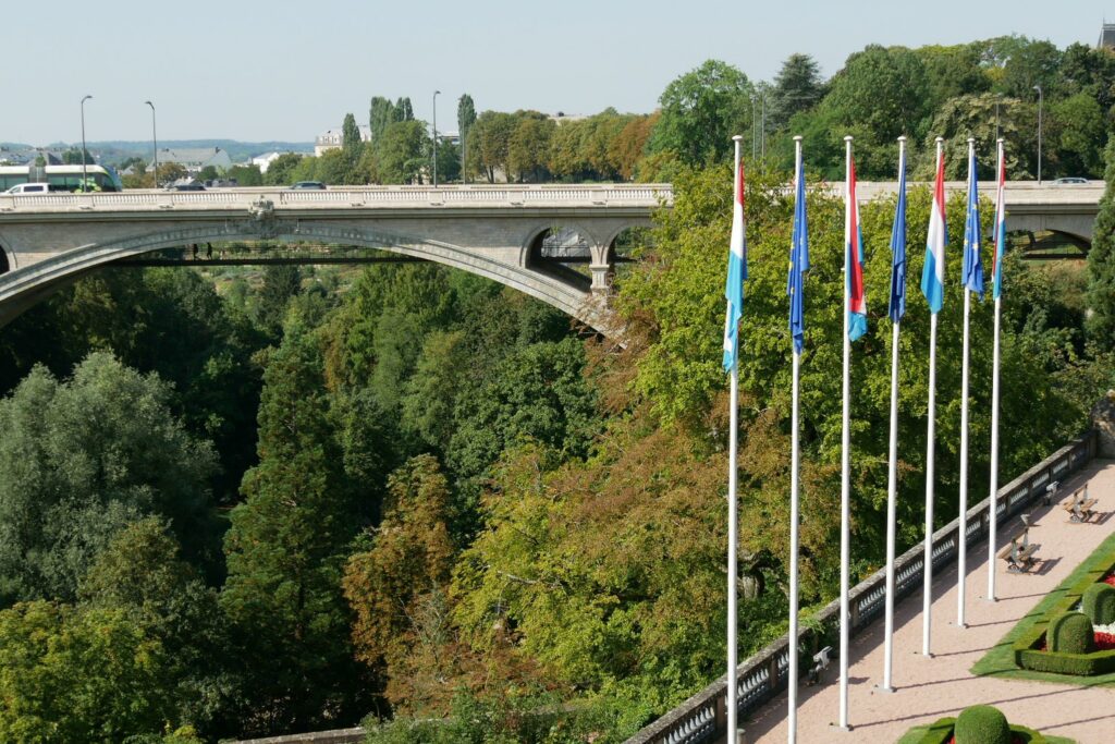 Luxembourg - a bridgehead for your expansion into Europe and global electronic payment business