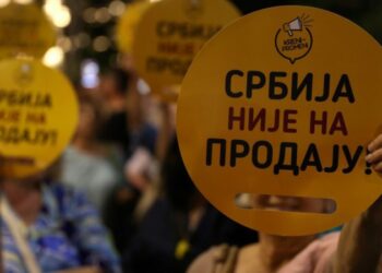 Thousands across Serbia protest lithium mine restart – Euractiv