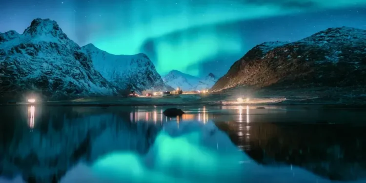 The Best Places To See The Northern Lights Across Iceland