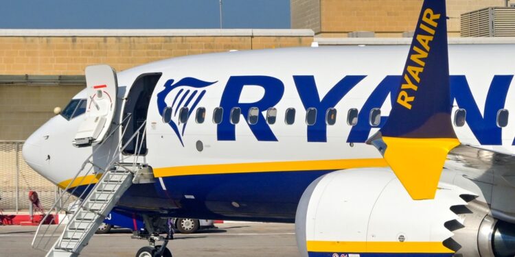 Ryanair carried 19.3 million passengers in June 2024