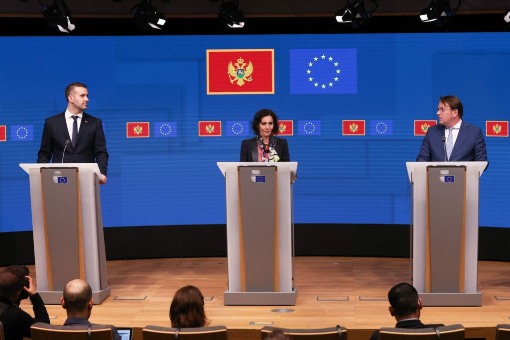 Montenegro has met the interim benchmarks in the rule of law and can start closing chapters, EU confirms