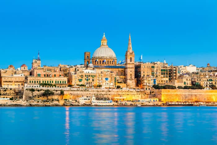 living in malta low tax