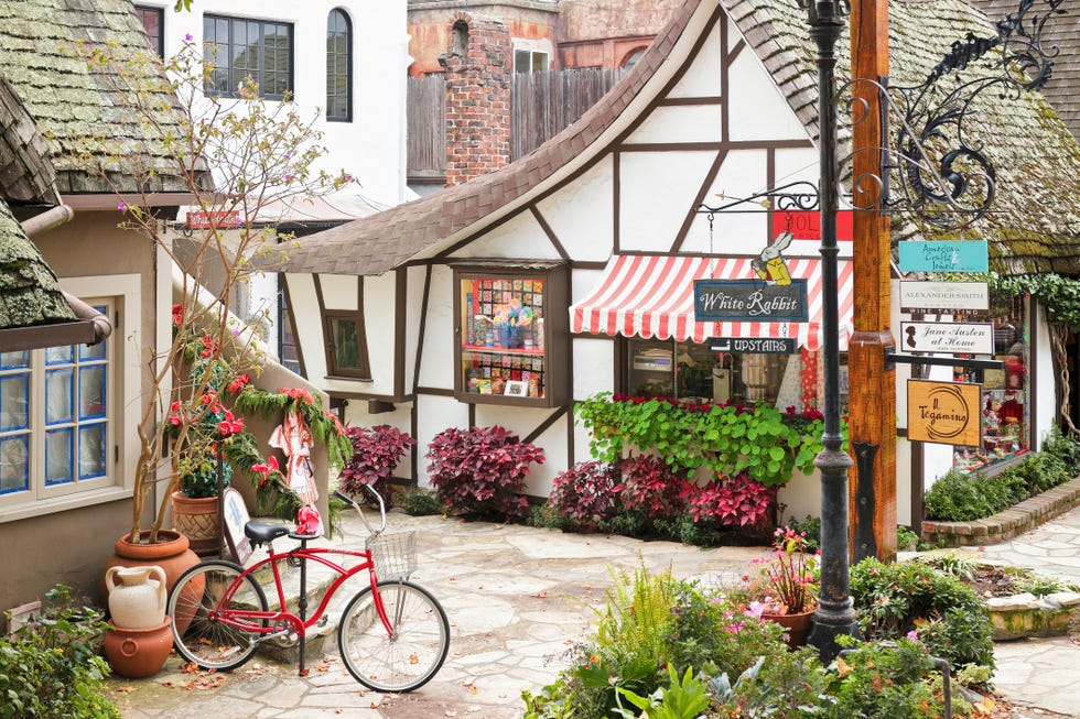 carmel street scene