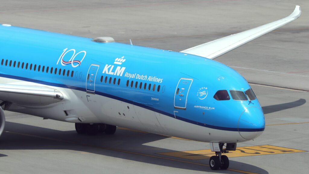 KLM Asks EU To Take Measures To Protect Airlines From "Unfair" Chinese Competition