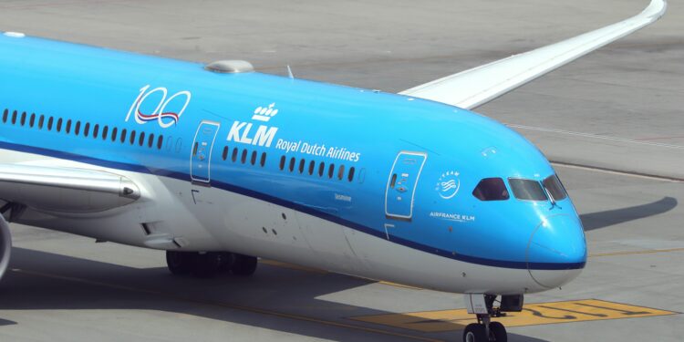 KLM Asks EU To Take Measures To Protect Airlines From “Unfair” Chinese Competition
