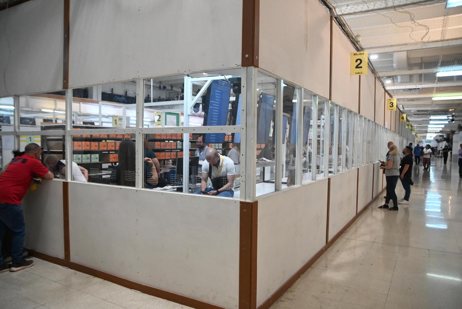 The Naxxar counting hall at 6.50pm. Photo: Matthew Mirabelli