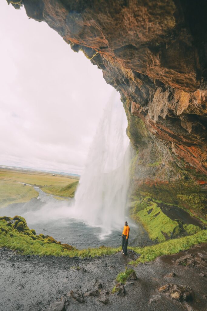 10 Incredible Experiences To Have In Iceland - Hand Luggage Only