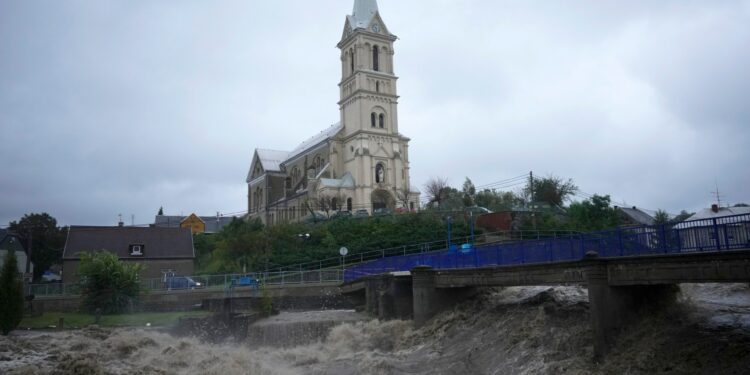 Storm Boris casualties rise as floods ravage Central Europe | Floods News