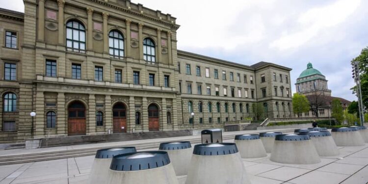 Swiss university remains top-ranked in continental Europe