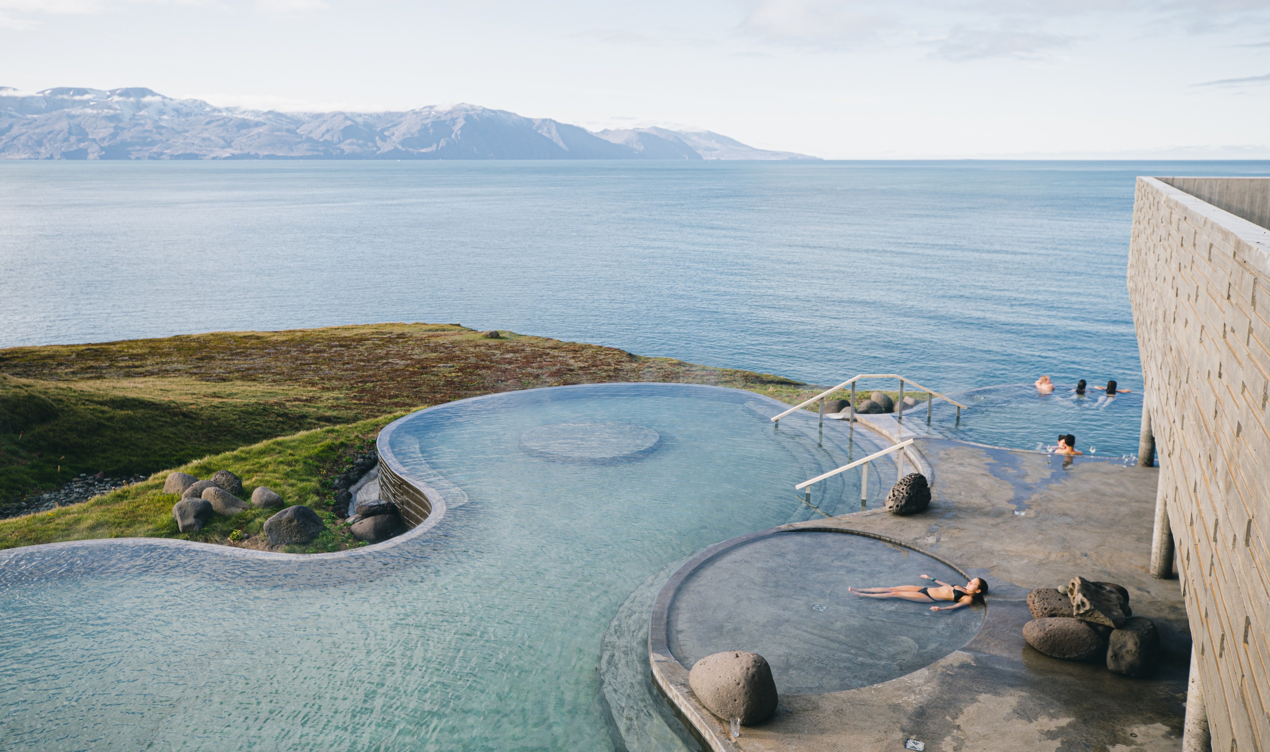 Husakiv’s new geothermal bath complex, GeoSea, is a sleek alternative to the Blue Lagoon with knockout views