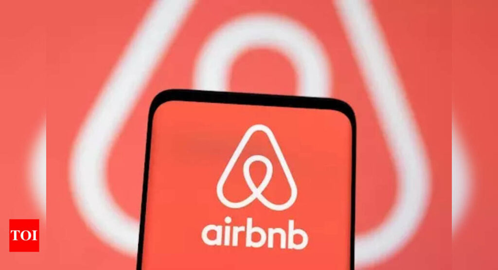 One of the most popular tourist city in Europe is planning a freeze on Airbnb licences