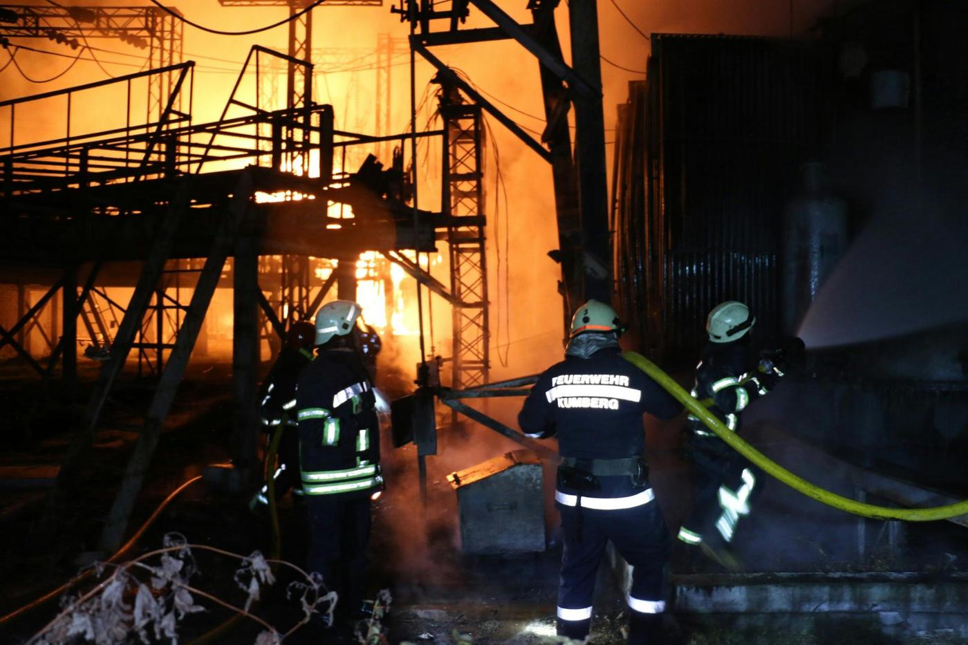 A Russian rocket strike hits a critical power facility in Kharkiv, Ukraine, prompting blackouts across the region, 11 September 2022.© Reuters / Cover Images
)