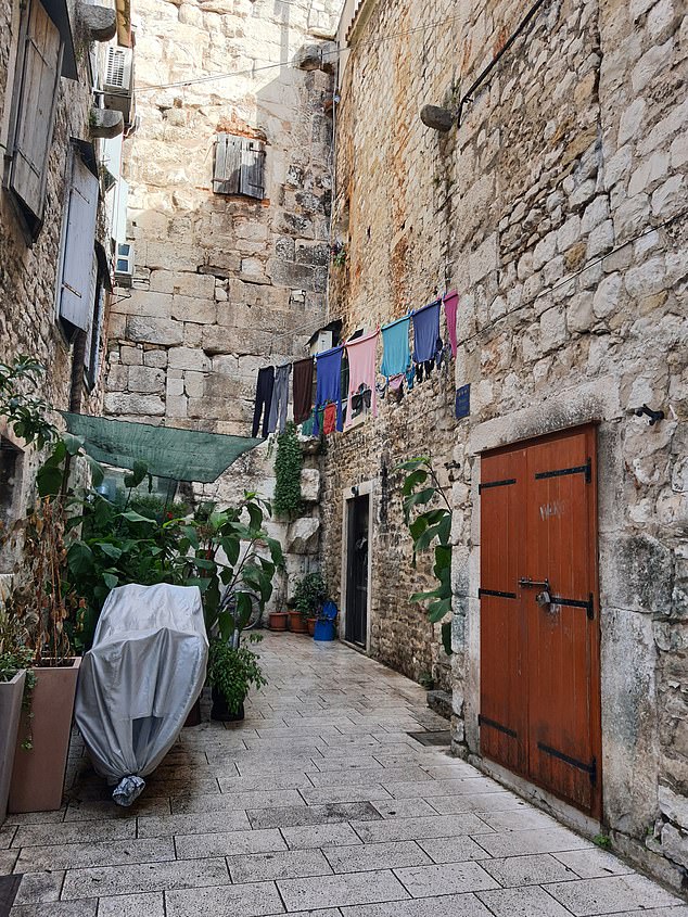 Maria lives in Varoš, the city’s oldest neighbourhood with its narrow alleyways and medieval churches tucked among the houses and apartments
