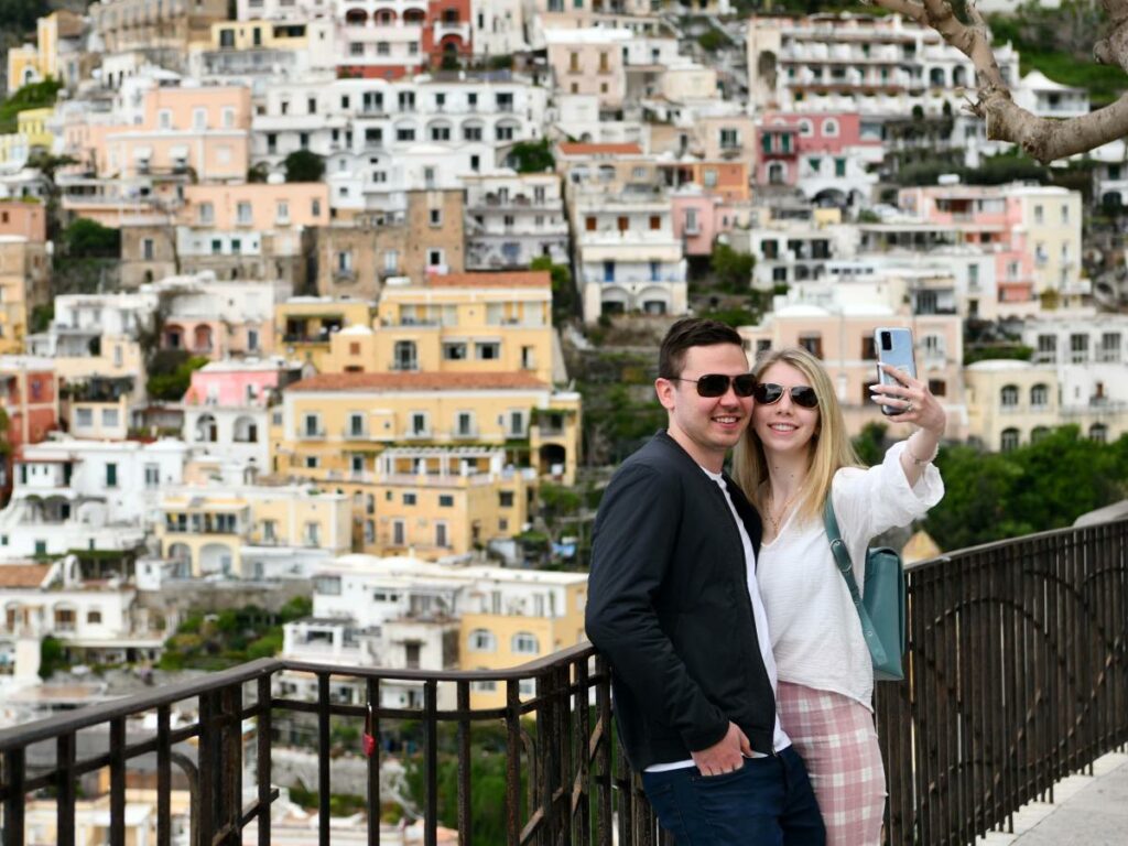 For some wealthy travelers, fall is the new summer