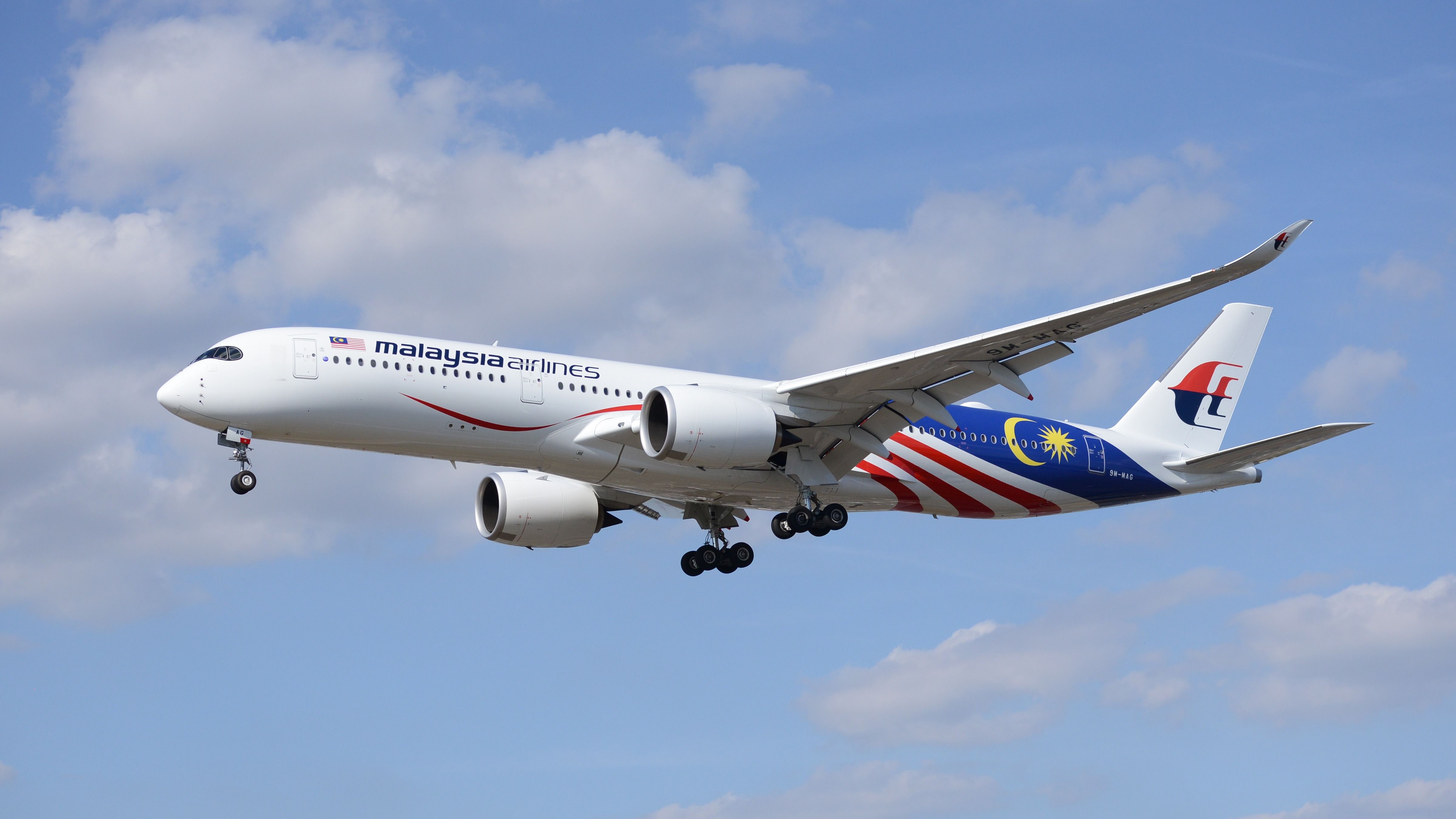 A Malaysia Airlines Airbus A350-900 final approach