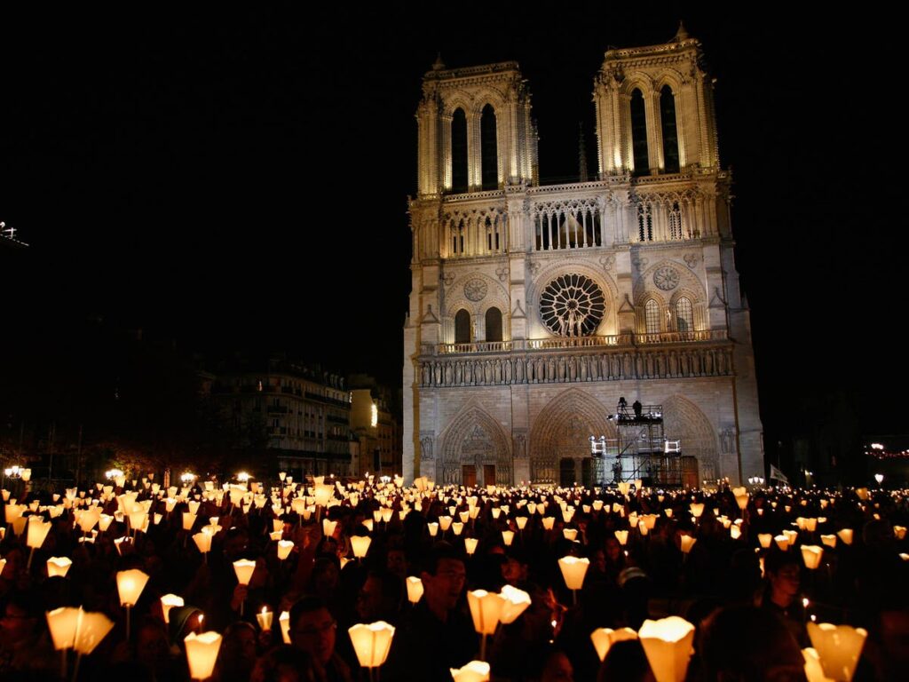 France proposes charging entrance fee to Notre Dame for reopening