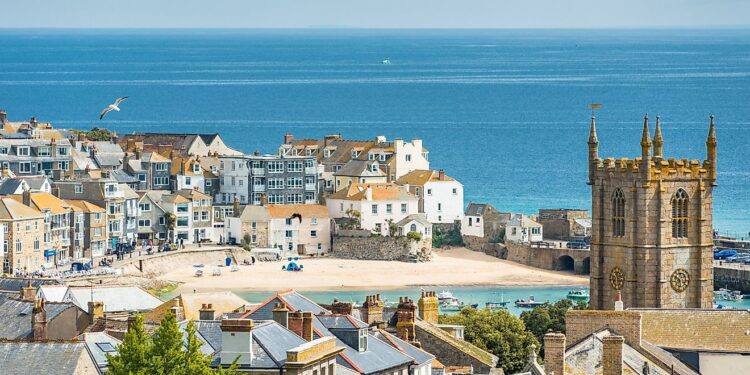 8 Offbeat Towns to Visit in England