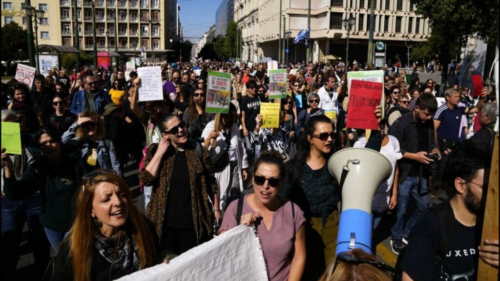 Greek strike wave against brutal austerity attacks