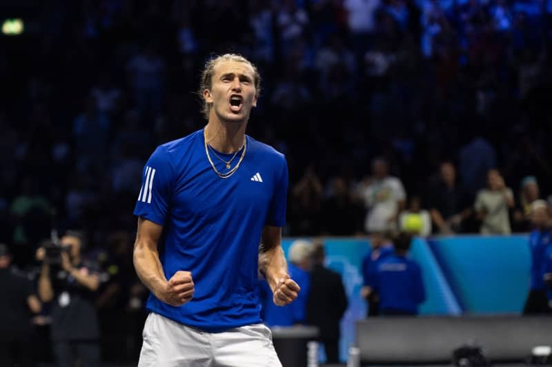 German tennis player Alexander Zverev of Team Europe ccelebrates defeating US' Frances Tiafoe of Team World in their singles match of the Laver Cup tennis tournament at Uber Arena. Christophe Gateau/dpa