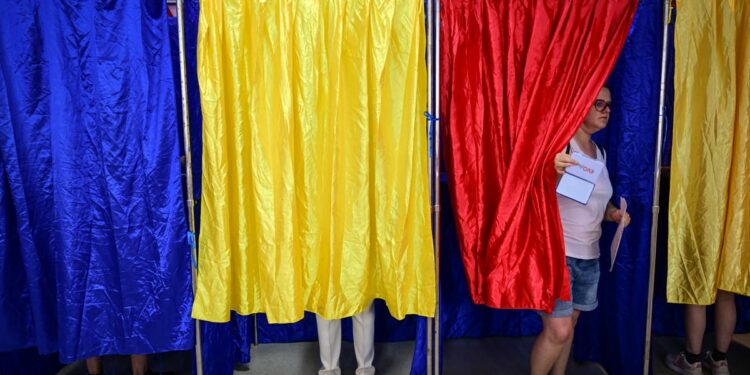 Romania’s election extravaganza awakens ghosts of fascist past – POLITICO