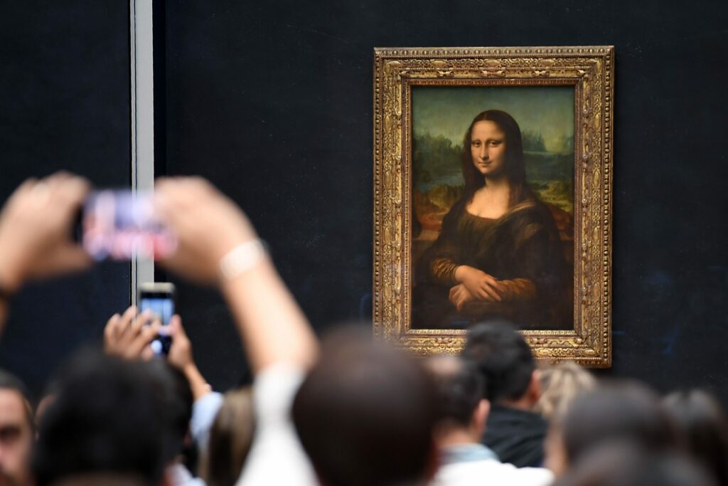 Want to See the ‘Mona Lisa’? It Could Cost You More If You Live Outside the EU