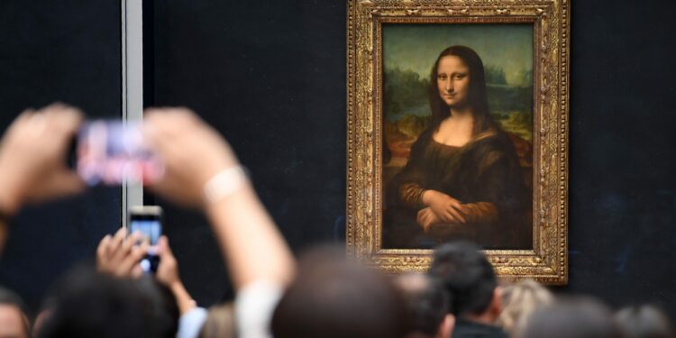 Want to See the ‘Mona Lisa’? It Could Cost You More If You Live Outside the EU