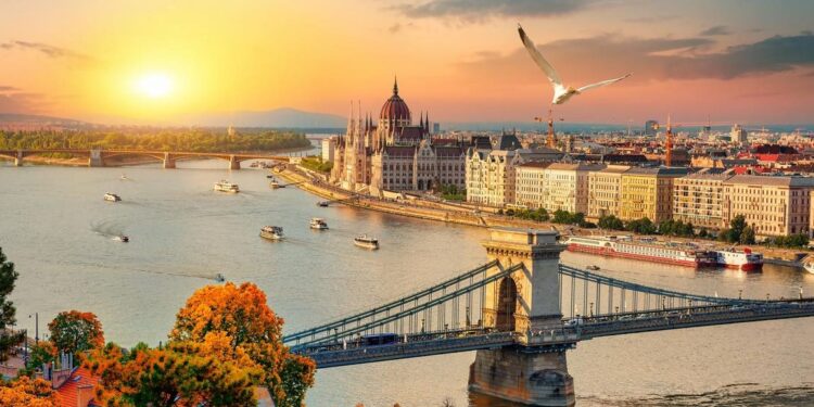 4 European City Breaks For The Ultimate ‘Autumn Aesthetic’ Experience