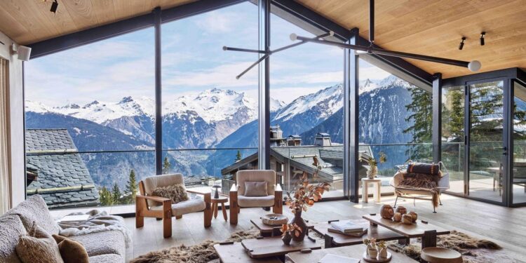 5 Extraordinary European Ski Chalets
