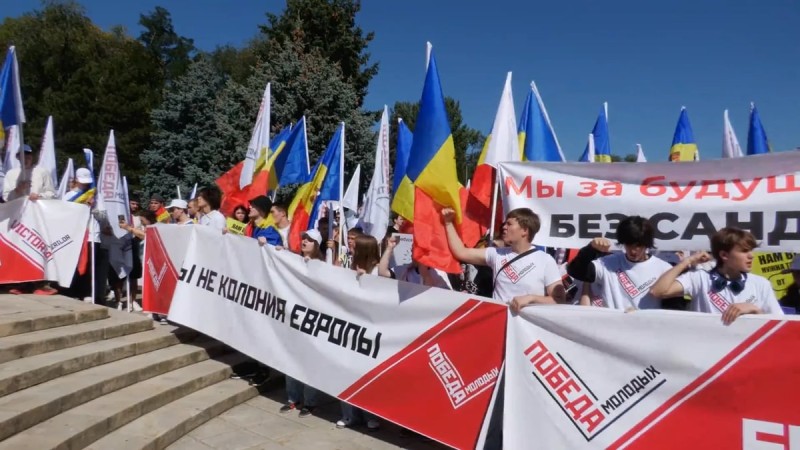 A Russian Non-Profit Interferes in Moldova’s EU Referendum — And Builds an Anti-Western Influence Machine