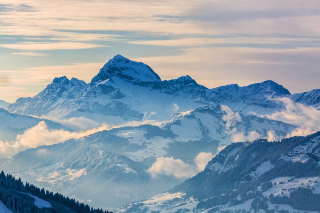 'A metre of snow could ... fall over parts of the Alps'