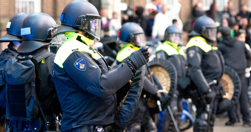 All Dutch police officers’ contact details stolen in cyberattack – POLITICO