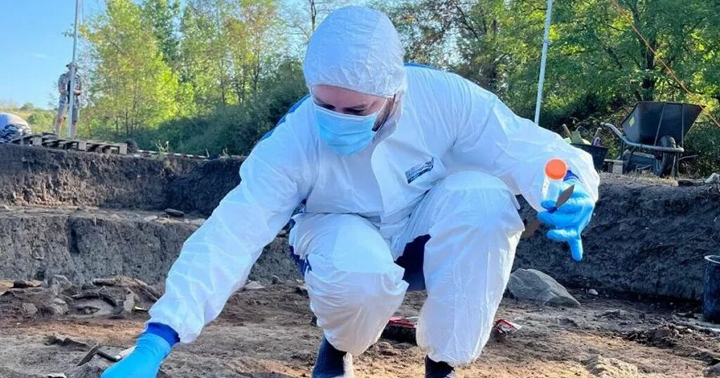 Archaeologists discover ‘extraordinary’ 8,000-year-old house | World | News