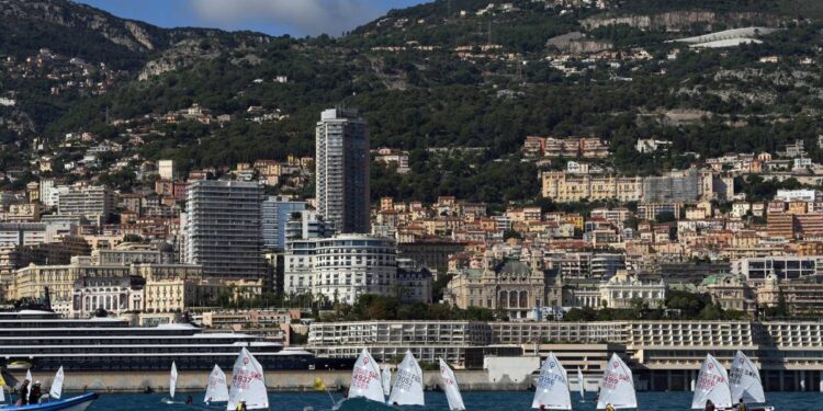 At the Yacht Club de Monaco everything’s ready for the 2024 Optimist European Team Racing Championship final races