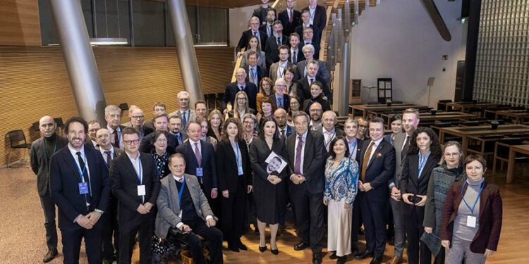 Belarus: parliamentarians and democratic forces hold dialogue in Helsinki on the country’s future