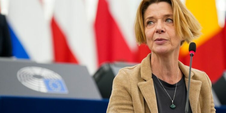 Belgian MEP calls for an EU women’s health strategy, says EU pharma reform can go further – Euractiv