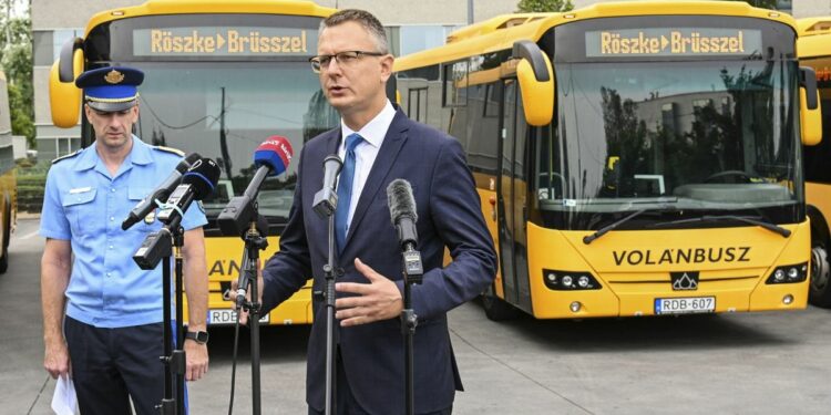 Belgium strongly rejects Hungary’s ‘provocation’ to bus migrants to Brussels