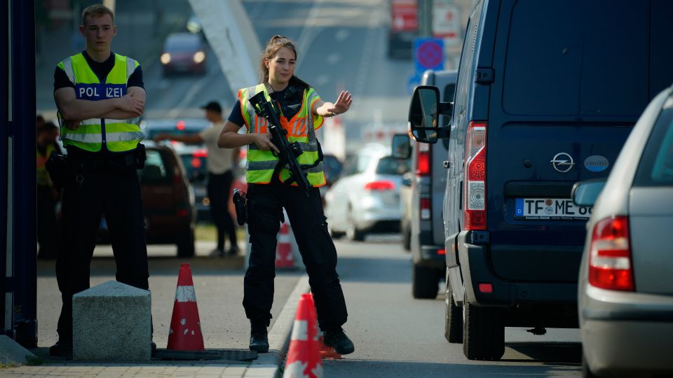 Berlin’s new border controls could set a dangerous precedent: EU officials - TVP World