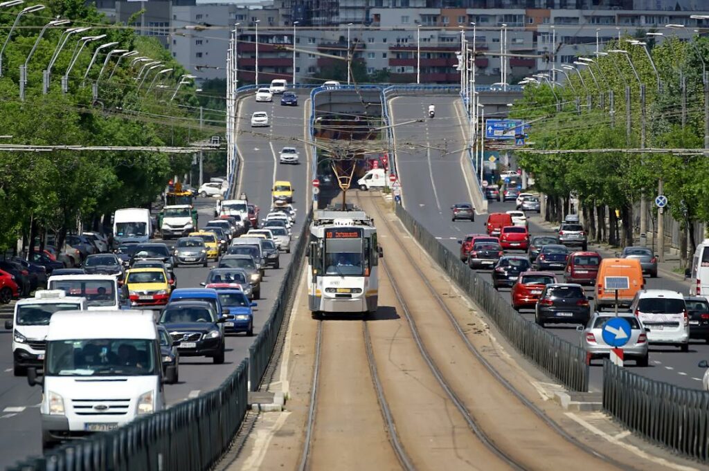Bucharest and Cluj-Napoca on lower end of ranking of cities’ smart urban mobility solutions, report says