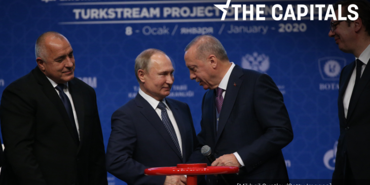 Bulgaria key to stopping Russian gas to Europe, expert says – Euractiv