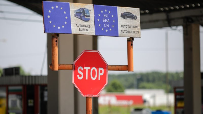 Bulgaria threatens Netherlands and Austria with countermeasures for Schengen – Euractiv